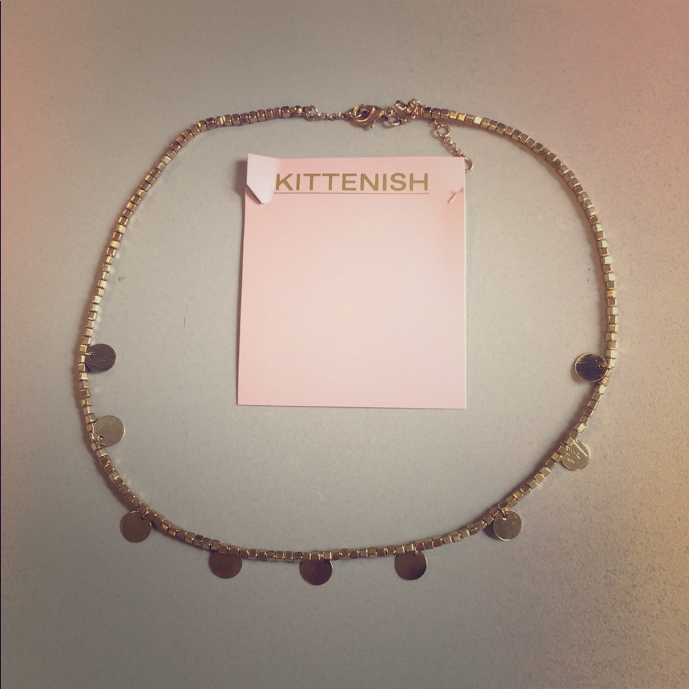 Kittenish necklace